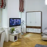 Apartment Modern Všehrdova Prag