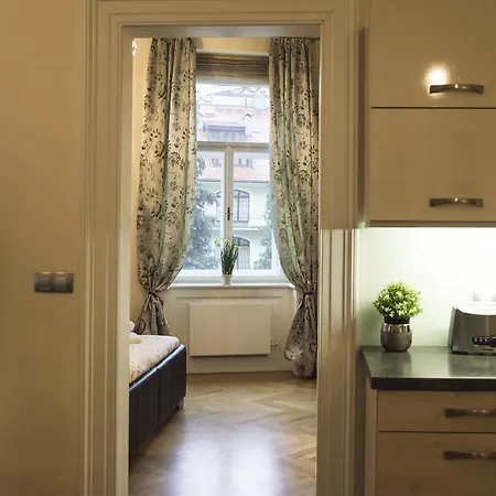 Modern Všehrdova Apartmán *